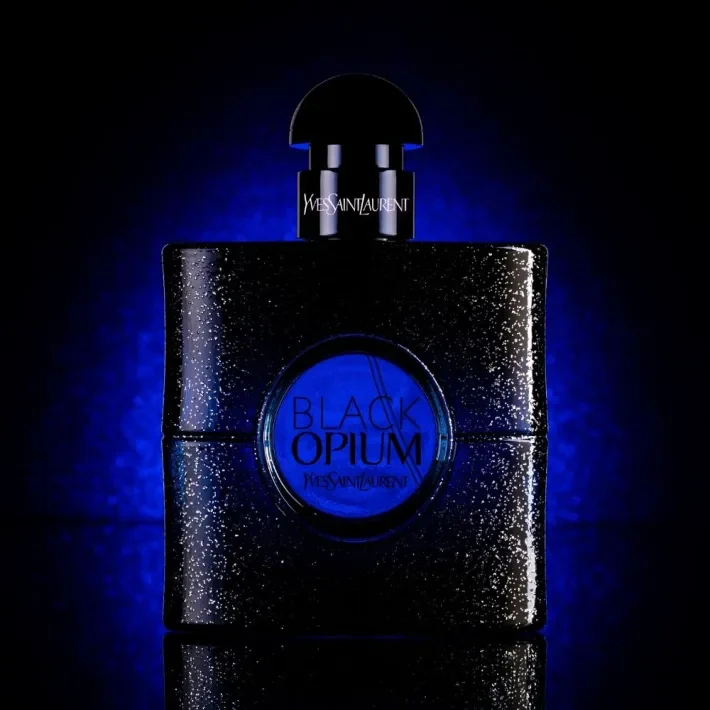 Yves Saint Laurent Black Opium Intense cel mai bun parfum din gama Opium